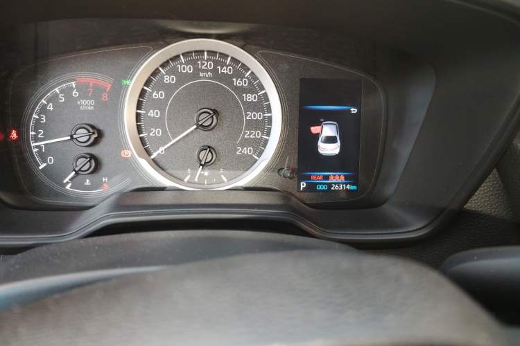 Used Toyota Levin 2023 185T CVT Luxury Edition Odometer Close Up