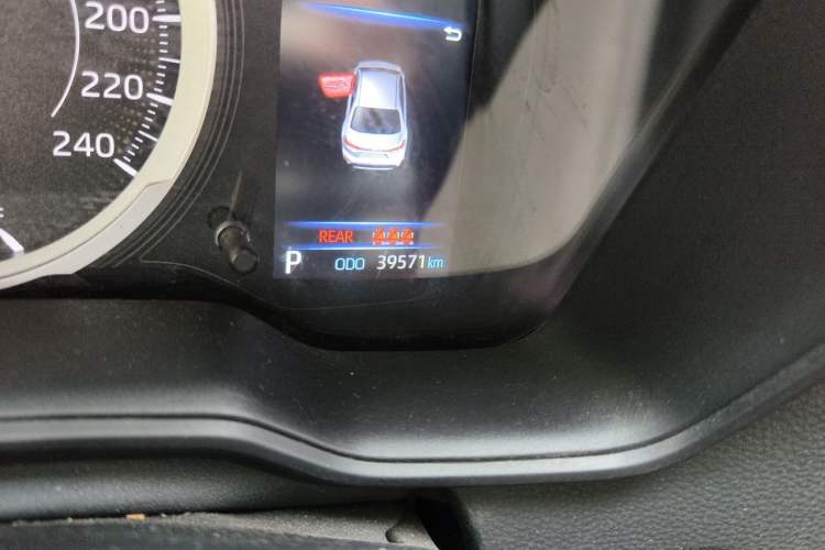 Used Toyota Levin 2023 185T CVT Sport Edition Odometer Close Up