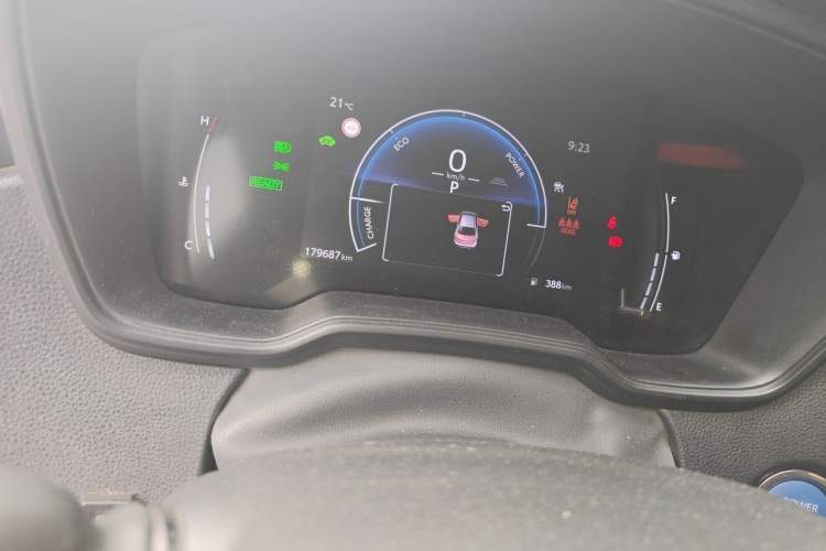 Used Toyota Levin 2023 Smart Electric Hybrid Dual-Engine 1.8L Leading Edition Odometer Close Up