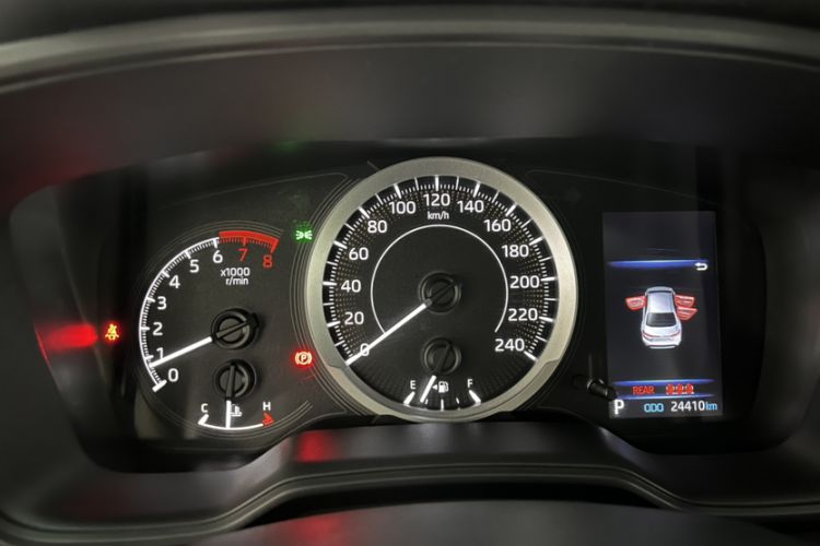 Used Toyota Levin 2023 185T CVT Luxury Edition Odometer Close Up