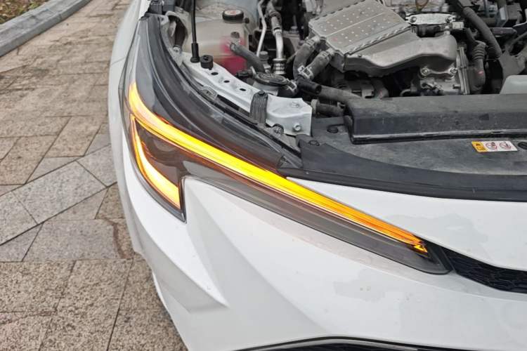 Used Toyota Levin 2023 185T CVT Luxury Edition Right Front Headlight