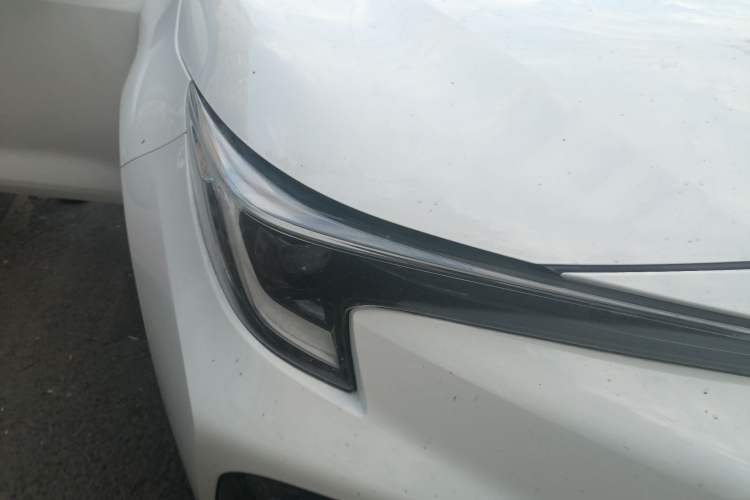 Used Toyota Levin 2023 Smart Electric Hybrid Dual-Engine 1.8L Sport Edition Right Front Headlight