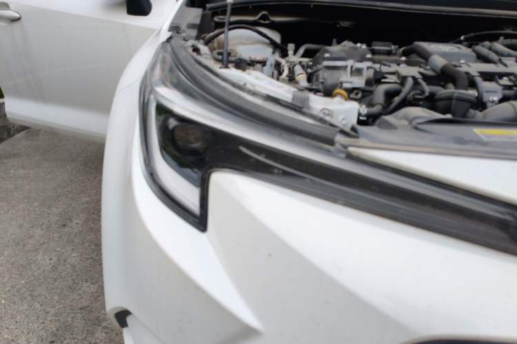 Used Toyota Levin 2023 Smart Electric Hybrid Dual-Engine 1.8L Luxury Edition Right Front Headlight