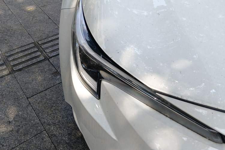 Used Toyota Levin 2023 Smart Electric Hybrid Dual-Engine 1.8L Luxury Edition Right Front Headlight