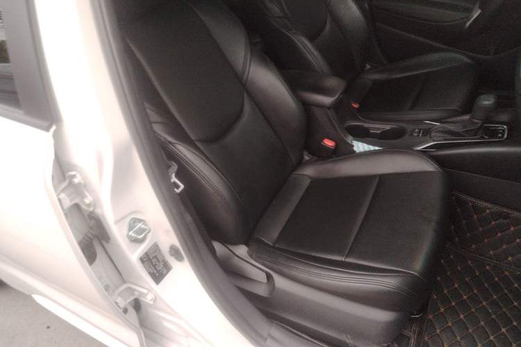 Used Toyota Levin 2023 Smart Electric Hybrid Dual-Engine 1.8L Luxury Edition Right Front Seat