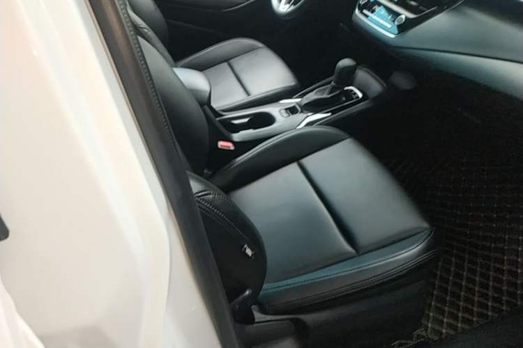 Used Toyota Levin 2023 Smart Electric Hybrid Dual-Engine 1.8L Leading Edition Right Front Seat
