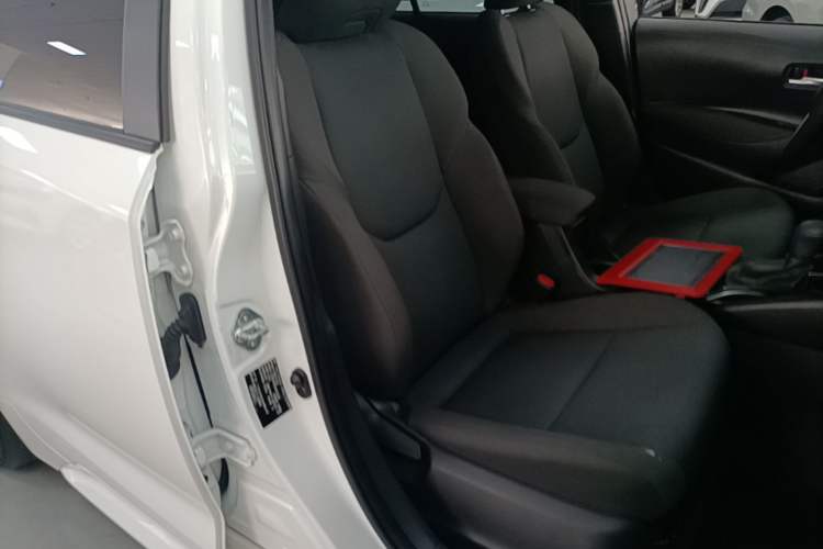 Used Toyota Levin 2023 TNGA 1.5L CVT Leading Edition Right Front Seat