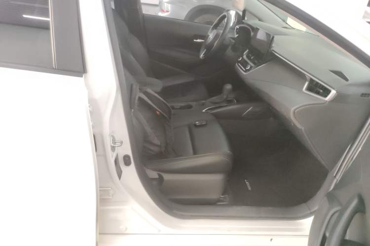 Used Toyota Levin 2023 Smart Electric Hybrid Dual-Engine 1.8L Leading Edition Right Front Seat