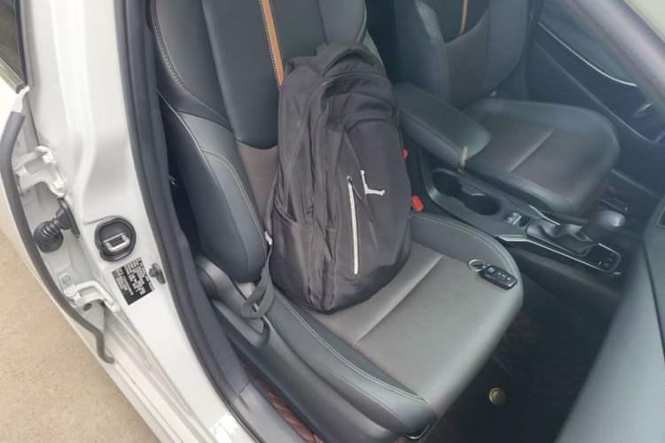Used Toyota Levin 2023 Dual-Motor 2.0L Luxury Edition Right Front Seat