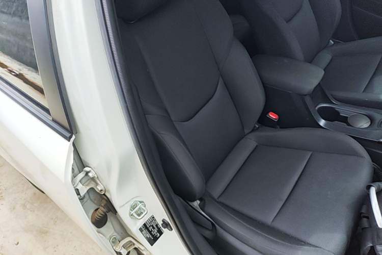 Used Toyota Levin 2023 TNGA 1.5L CVT Progressive Edition Right Front Seat
