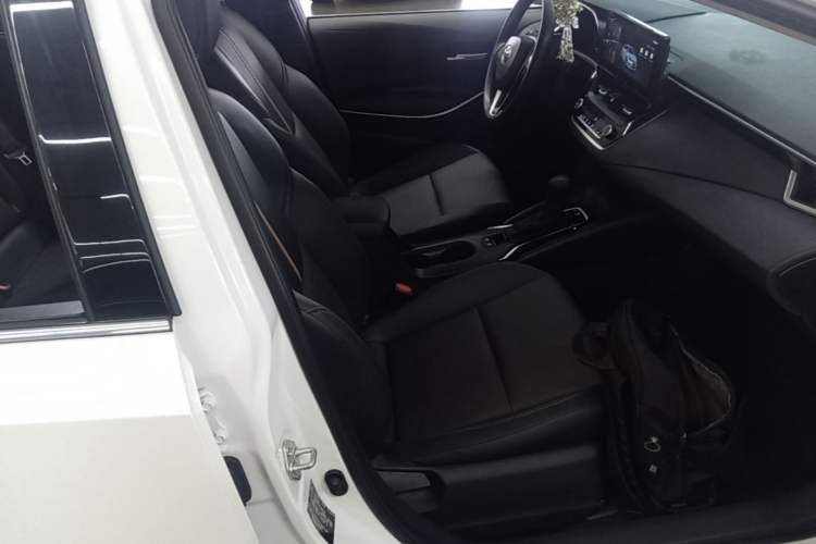 Used Toyota Levin 2023 Revised Version 2.0L Luxury Edition Right Front Seat