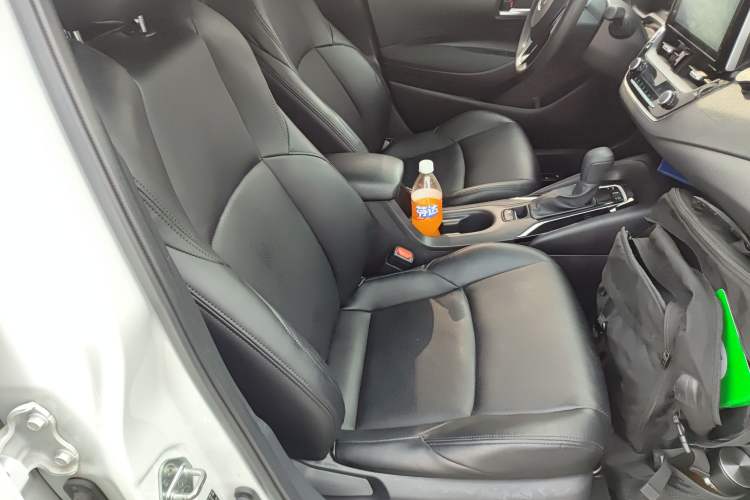 Used Toyota Levin 2023 185T CVT Luxury Edition Right Front Seat