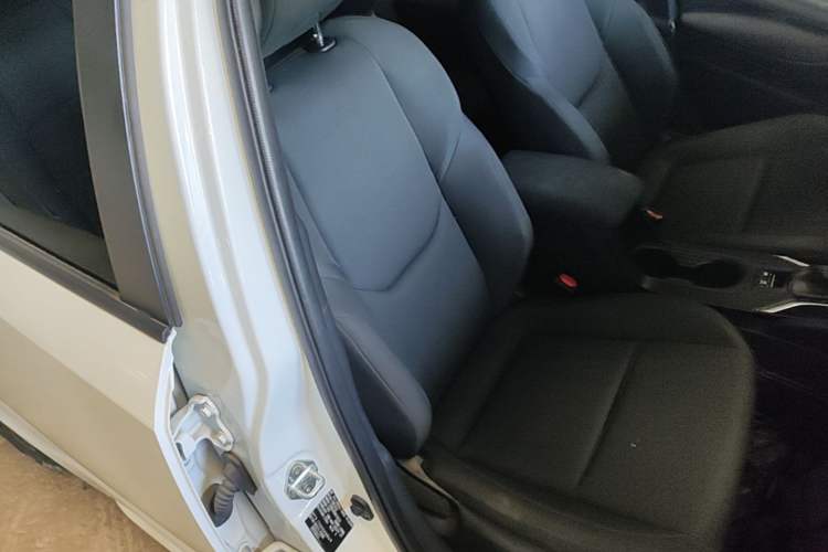 Used Toyota Levin 2023 TNGA 1.5L CVT Progressive Edition Right Front Seat