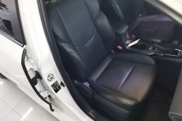 Used Toyota Levin 2023 Smart Electric Hybrid Dual-Engine 1.8L Luxury Edition Right Front Seat