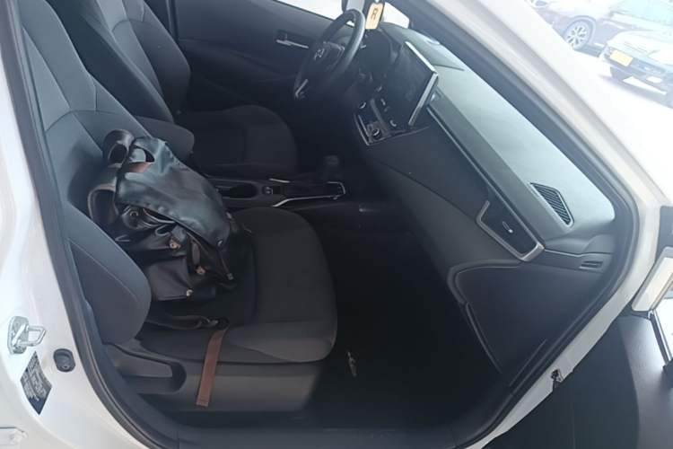 Used Toyota Levin 2023 185T CVT Luxury Edition Right Front Seat