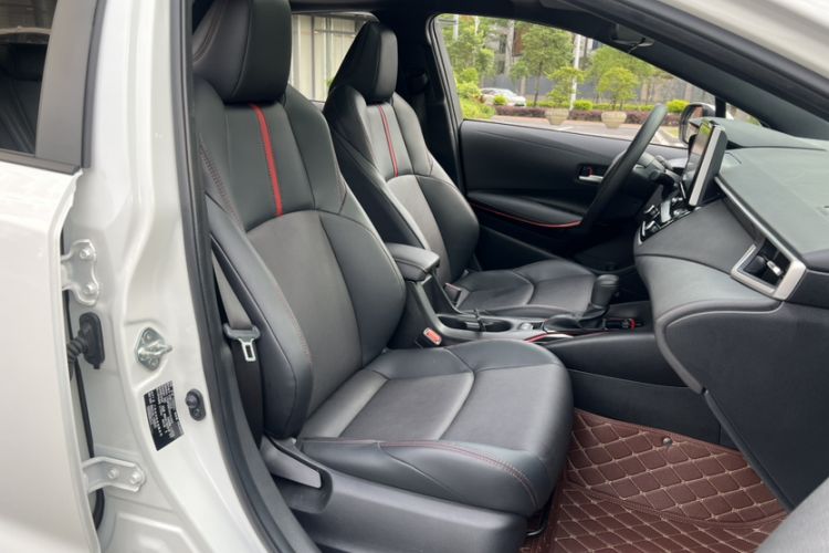 Used Toyota Levin 2023 185T CVT Sport Edition Right Front Seat
