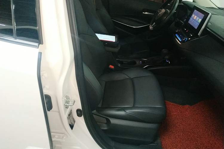 Used Toyota Levin 2023 2.0L Luxury Edition Right Front Seat