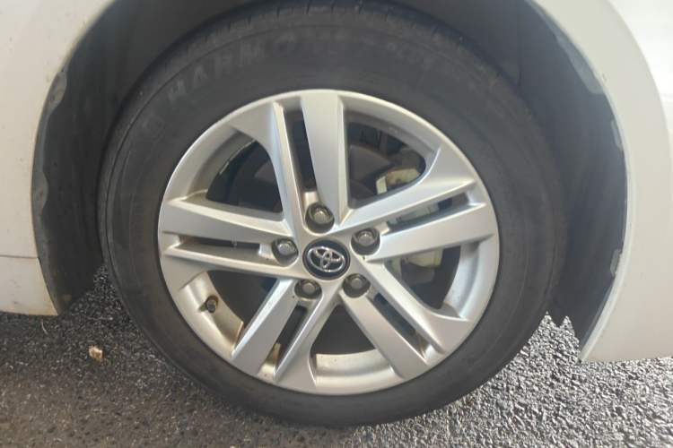 Used Toyota Levin 2023 2.0L Leading Edition Right Front Wheel Hub