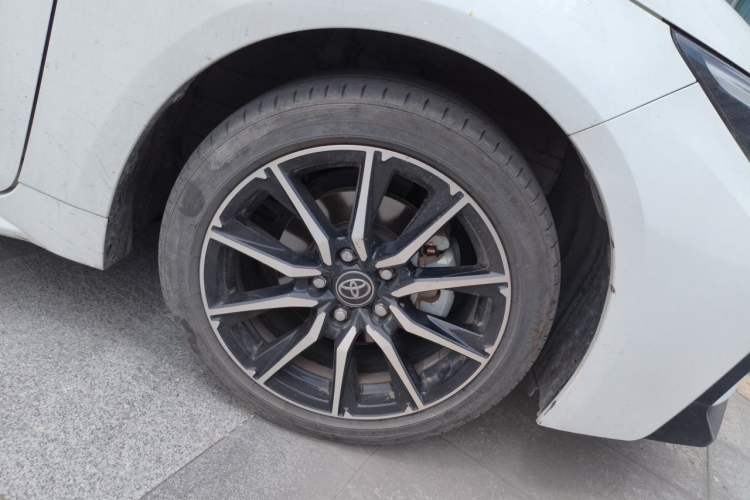 Used Toyota Levin 2023 Smart Electric Hybrid Dual-Engine 1.8L Sport Edition Right Front Wheel Hub