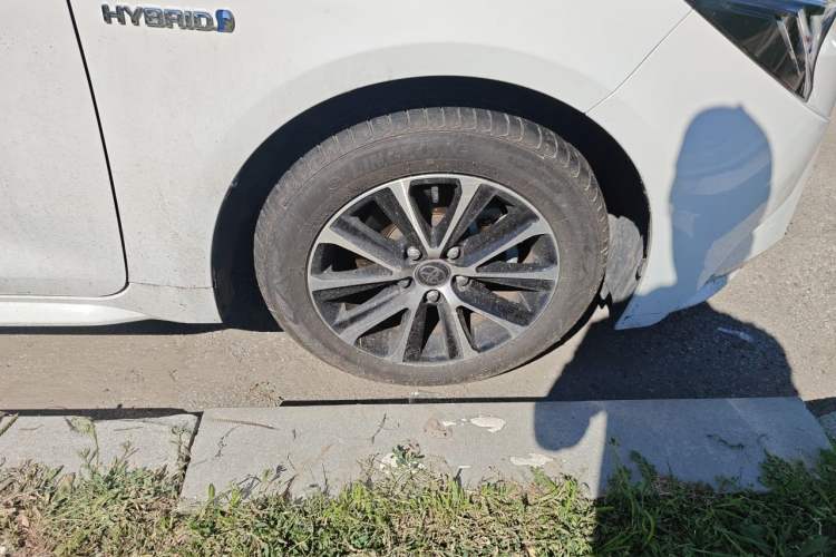 Used Toyota Levin 2023 Smart Electric Hybrid Dual-Engine 1.8L Leading Edition Right Front Wheel Hub