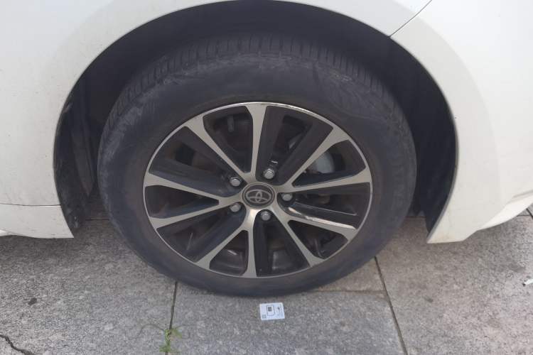 Used Toyota Levin 2023 Smart Electric Hybrid Dual-Engine 1.8L Leading Edition Right Front Wheel Hub