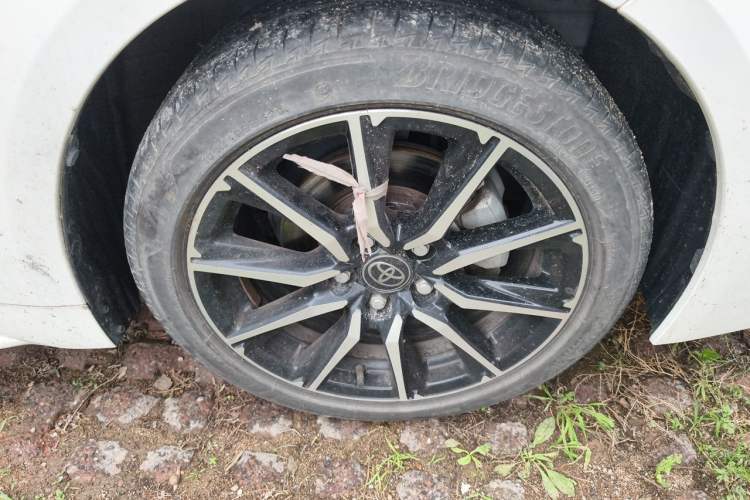 Used Toyota Levin 2023 185T CVT Sport Edition Right Front Wheel Hub