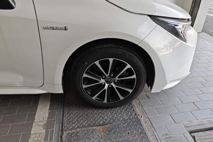 Used Toyota Levin 2023 Smart Electric Hybrid Dual-Engine 1.8L Leading Edition Right Front Wheel Hub
