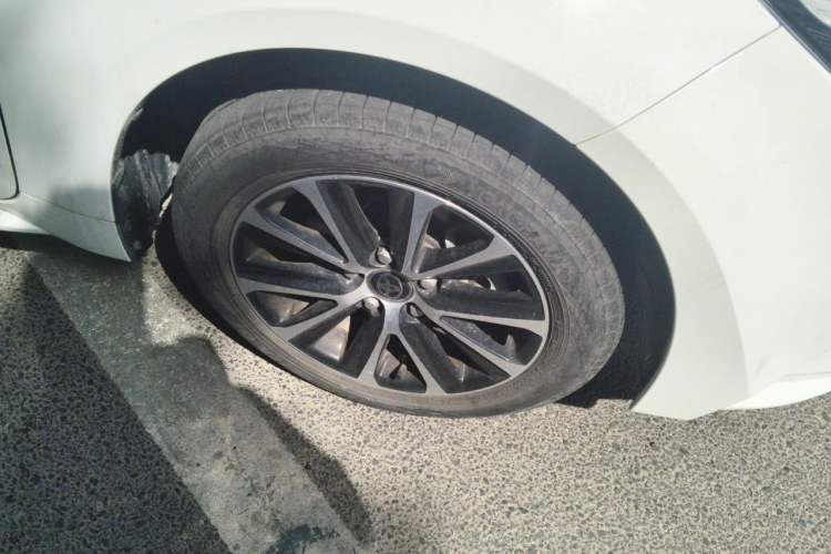 Used Toyota Levin 2023 185T CVT Luxury Edition Right Front Wheel Hub