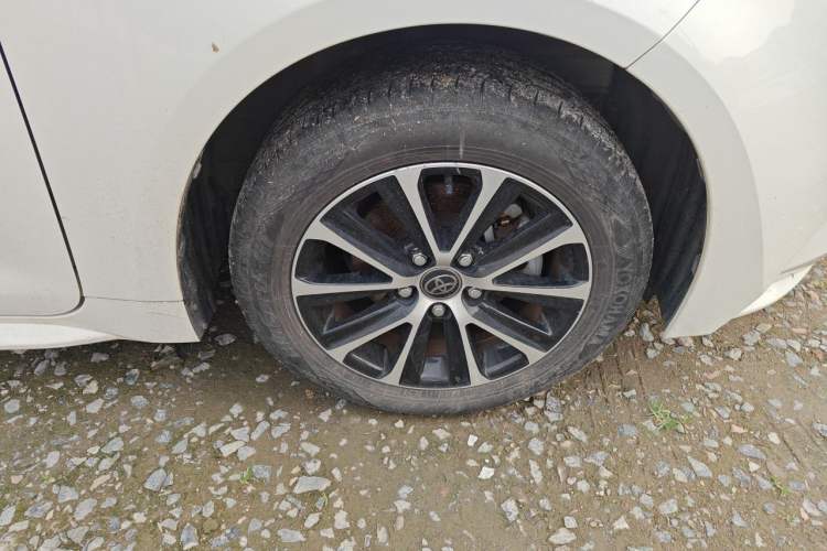Used Toyota Levin 2023 Smart Electric Hybrid Dual-Engine 1.8L Leading Edition Right Front Wheel Hub