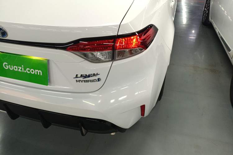 Used Toyota Levin 2023 Smart Electric Hybrid Dual-Engine 1.8L Sport Edition Right Rear Taillight