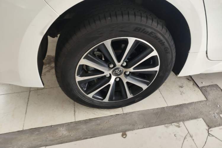 Used Toyota Levin 2023 185T CVT Luxury Edition Right Rear Wheel Hub