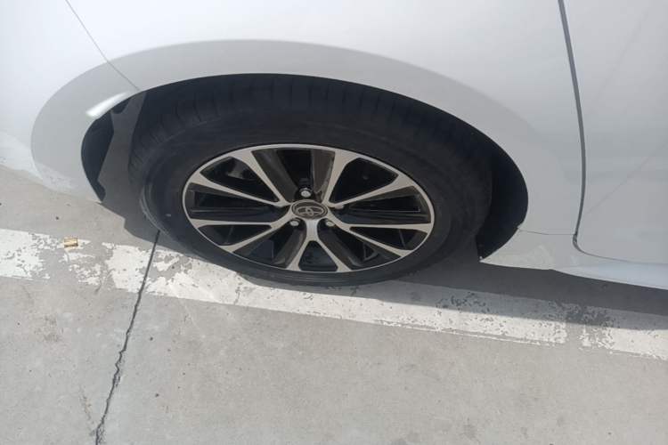 Used Toyota Levin 2023 Smart Electric Hybrid Dual-Engine 1.8L Luxury Edition Right Rear Wheel Hub