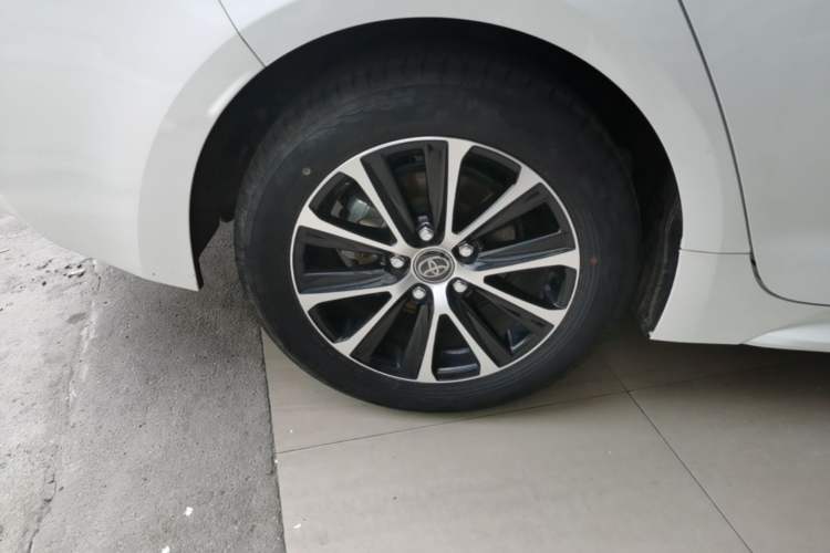Used Toyota Levin 2023 Smart Electric Hybrid Dual-Engine 1.8L Leading Edition Right Rear Wheel Hub