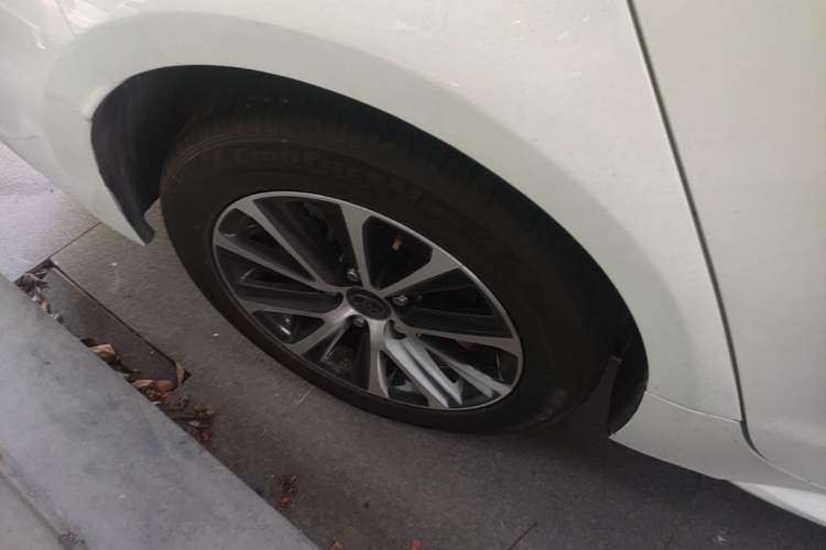 Used Toyota Levin 2023 185T CVT Luxury Edition Right Rear Wheel Hub