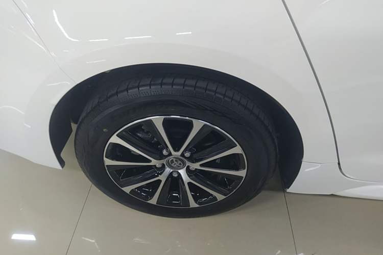Used Toyota Levin 2023 TNGA 1.5L CVT Progressive Edition Right Rear Wheel Hub