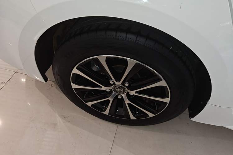 Used Toyota Levin 2023 Smart Electric Hybrid Dual-Engine 1.8L Leading Edition Right Rear Wheel Hub