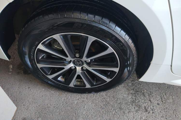 Used Toyota Levin 2023 185T CVT Luxury Edition Right Rear Wheel Hub
