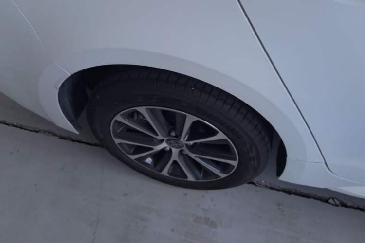 Used Toyota Levin 2023 185T CVT Luxury Edition Right Rear Wheel Hub