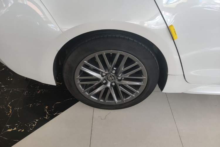 Used Toyota Levin 2023 2.0L Luxury Edition Right Rear Wheel Hub