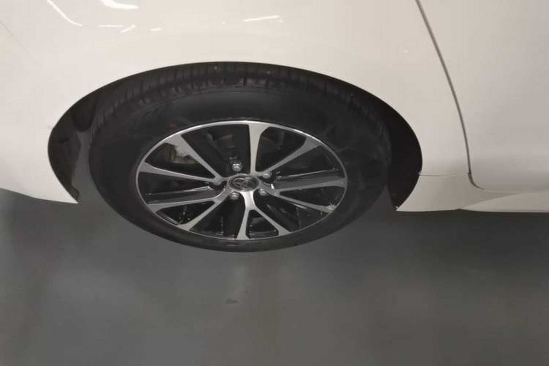 Used Toyota Levin 2023 Smart Electric Hybrid Dual-Engine 1.8L Leading Edition Right Rear Wheel Hub