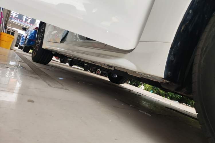 Used Toyota Levin 2023 185T CVT Luxury Edition Right Side Sill