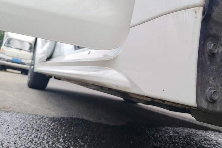 Used Toyota Levin 2023 TNGA 1.5L CVT Progressive Edition Right Side Sill