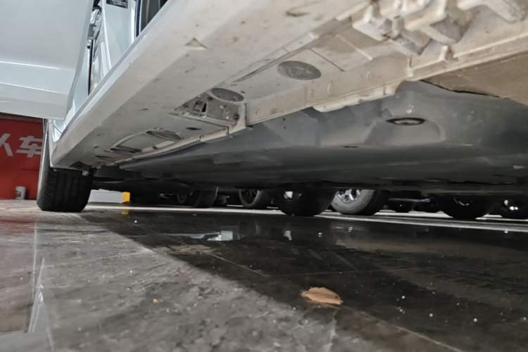 Used Toyota Levin 2023 Dual-Motor 2.0L Leading Edition Right Side Sill