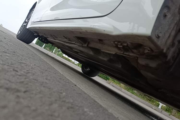 Used Toyota Levin 2023 TNGA 1.5L CVT Progressive Edition Right Side Sill