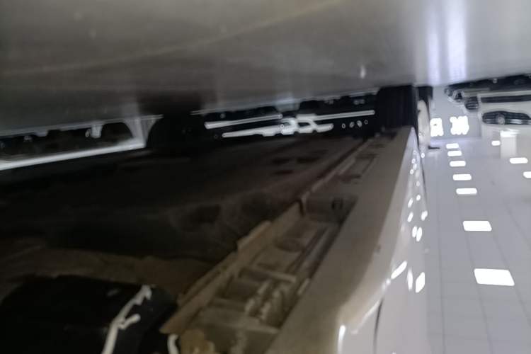 Used Toyota Levin 2023 TNGA 1.5L CVT Leading Edition Right Side Sill