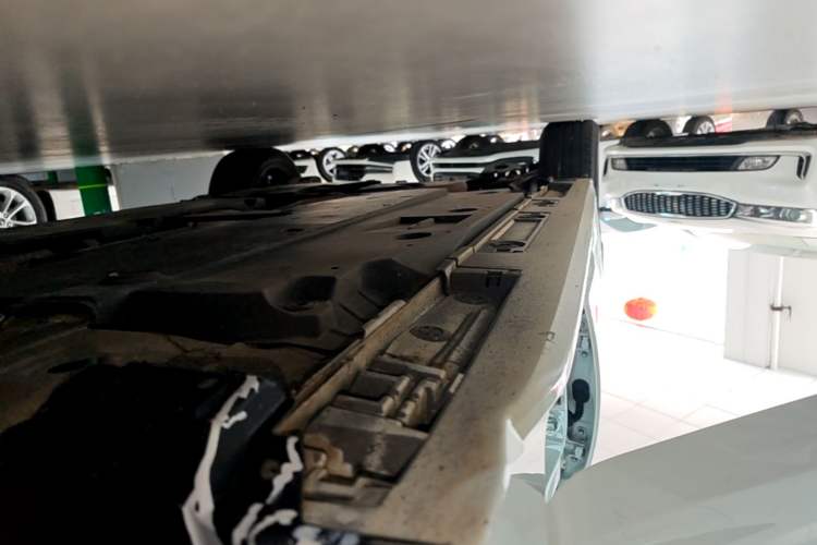 Used Toyota Levin 2023 TNGA 1.5L CVT Leading Edition Right Side Sill