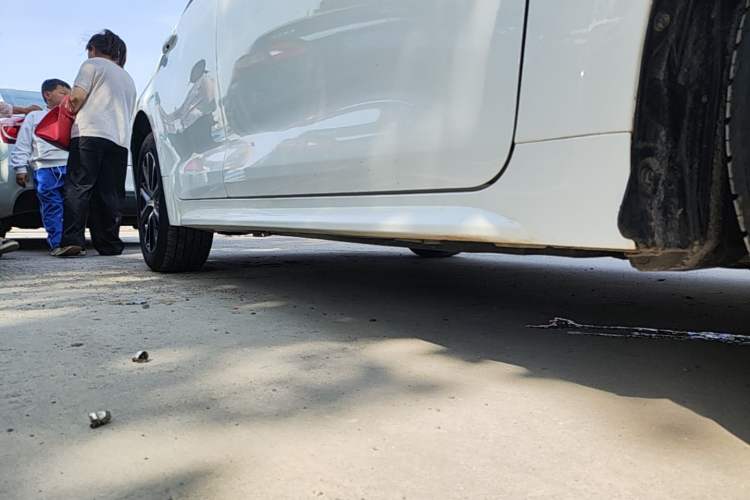 Used Toyota Levin 2023 TNGA 1.5L CVT Progressive Edition Right Side Sill