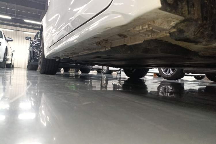 Used Toyota Levin 2023 Smart Electric Hybrid Dual-Engine 1.8L Sport Edition Right Side Sill