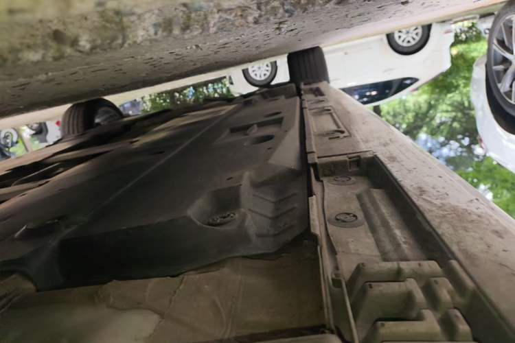 Used Toyota Levin 2023 Dual-Motor 2.0L Luxury Edition Right Side Sill
