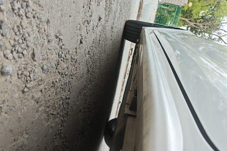 Used Toyota Levin 2023 Smart Electric Hybrid Dual-Engine 1.8L Sport Edition Right Side Sill